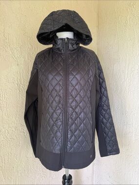 Izod Quilted Hooded Jacket in Black